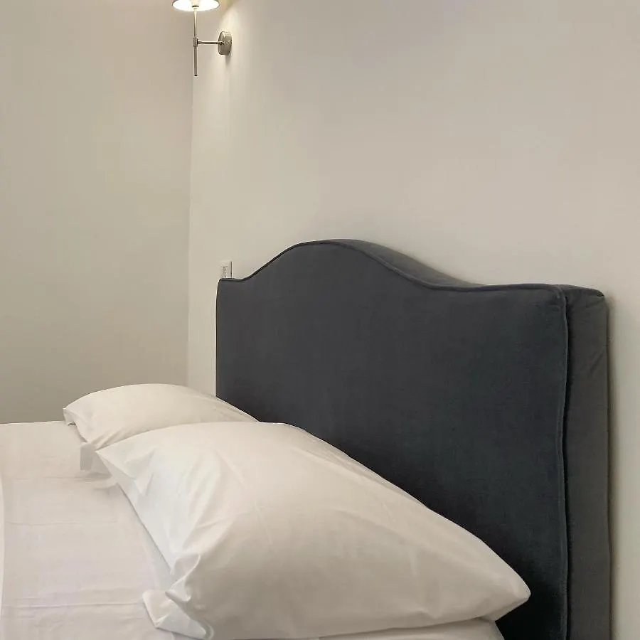 Gualtieri B&B - Luxury Rooms San Giorgio a Cremano Bed & Breakfast