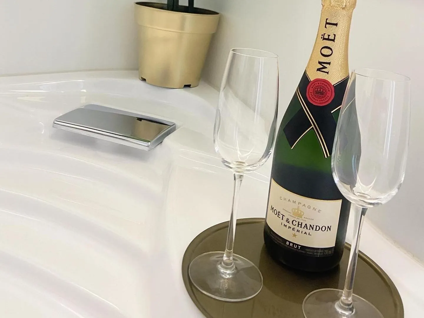 Gualtieri B&B - Luxury Rooms San Giorgio a Cremano 0*,  Italy